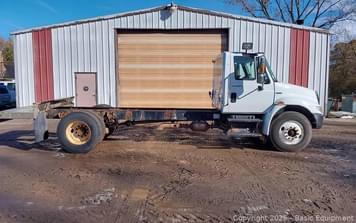 Main image International 4300